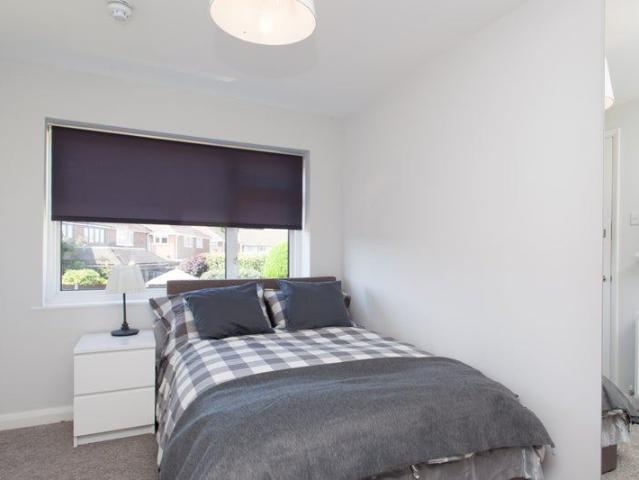 Room for rent in Parkwood, Midway