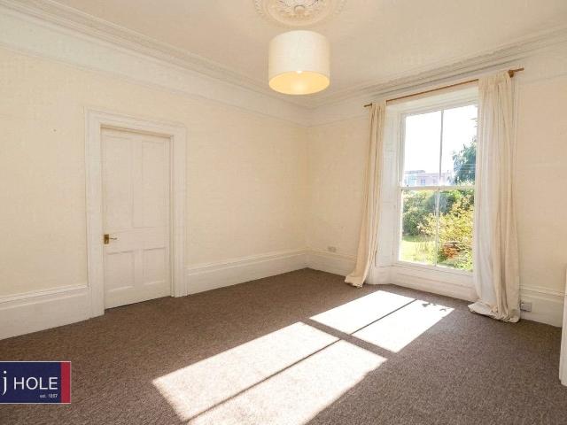 Flat for rent in Stokes Croft, Bristol