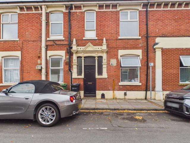 Flat for rent in Fratton, Portsmouth