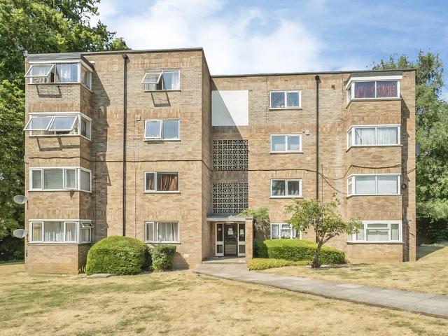 Flat for rent in Priest Down, Hampshire