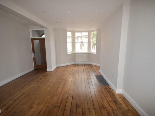 Flat for rent in Abergavenny
