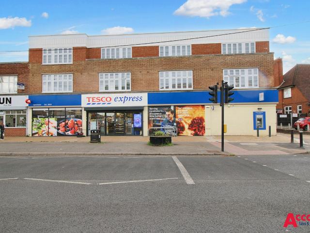 Flat for rent in Pot Kilns, Greater London