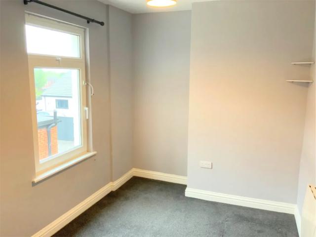 Flat for rent in Station Town, Station Town