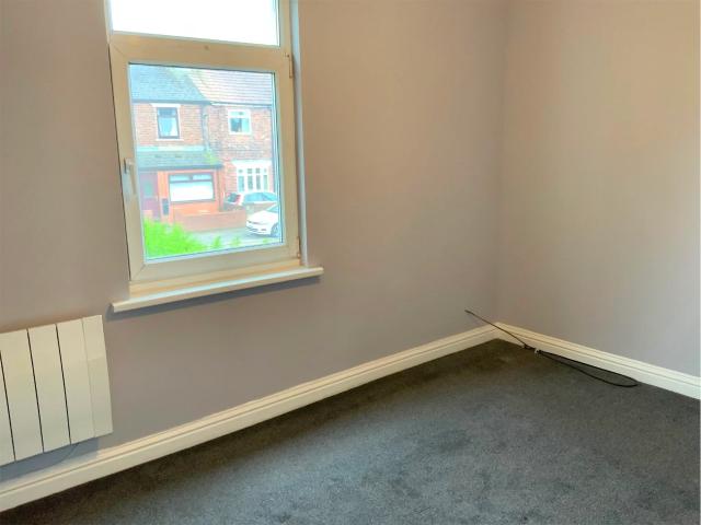 Flat for rent in Station Town, Station Town