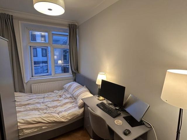 Flat for rent in London Borough of Hammersmith and Fulham, Greater London