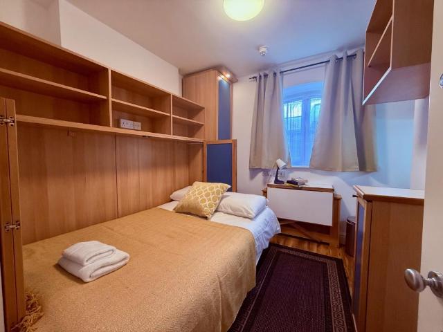 Flat for rent in Hammersmith, Greater London