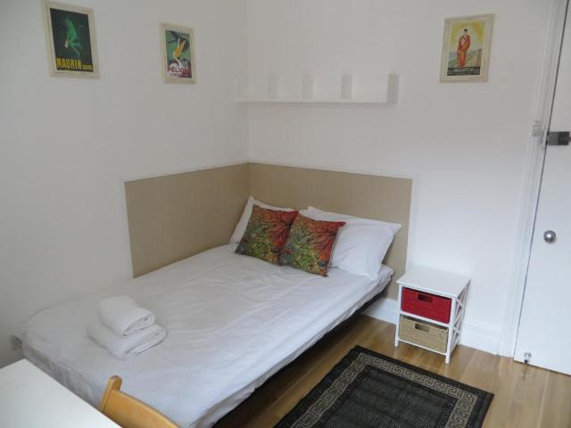 Flat for rent in London Borough of Hammersmith and Fulham, Greater London