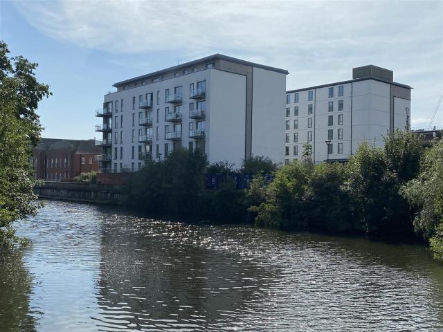 Flat for rent in Little Chester, East Midlands