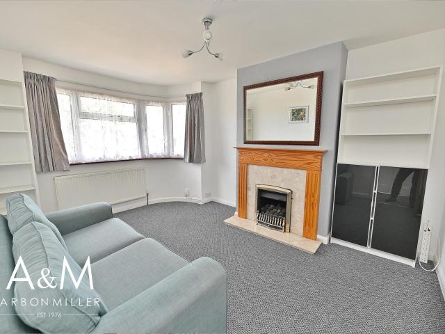 Flat for rent in Fairlop, Greater London