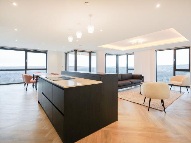 Flat for rent in Broomhill, South Yorkshire