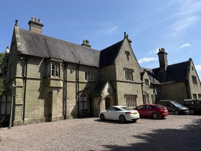 Flat for rent in Baswich, Staffordshire