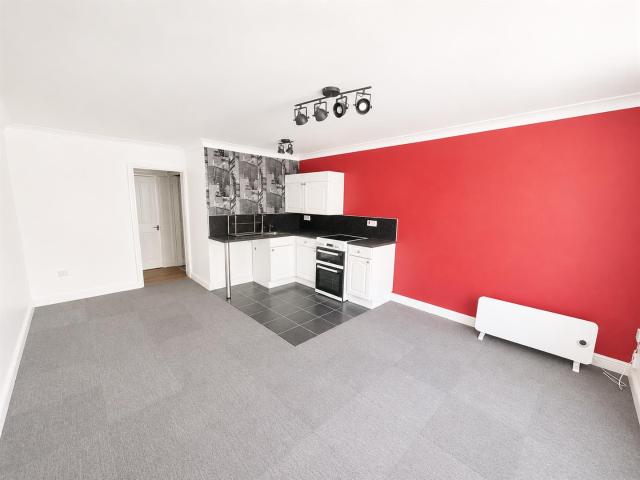 Flat for rent in Danesholme, Corby