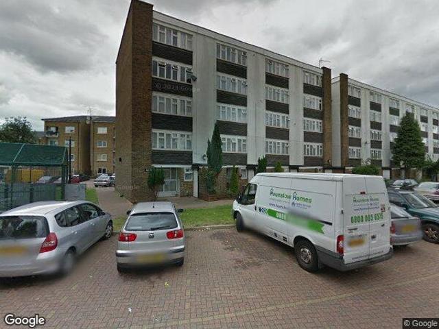 Flat for rent in London Borough of Hounslow, Greater London