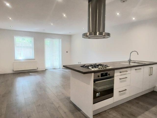 Flat for rent in Hornchurch, Greater London