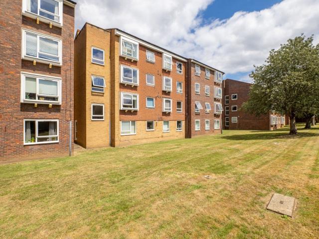 Flat for rent in Wigmore, Gillingham