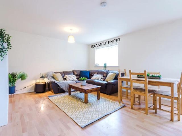 Flat for rent in Charlestown, Salford