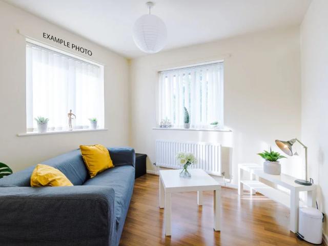 Flat for rent in Charlestown, Salford