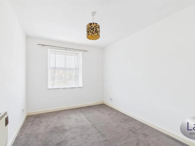 Flat for rent in Cheshunt, Broxbourne
