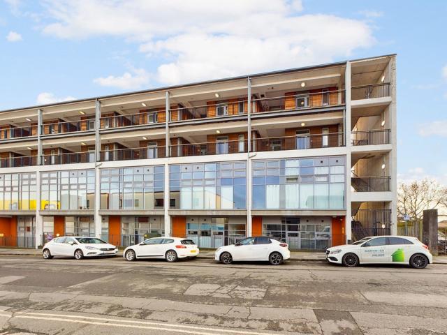 Flat for rent in Stonehouse, Mount Wise