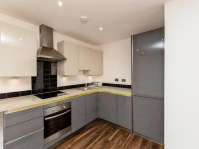Flat for rent in Aylesbury, Walton