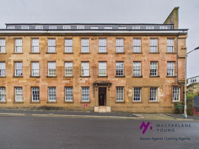 Flat for rent in Castlehead, Paisley