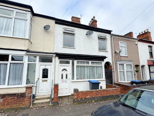 Flat for rent in New Bilton