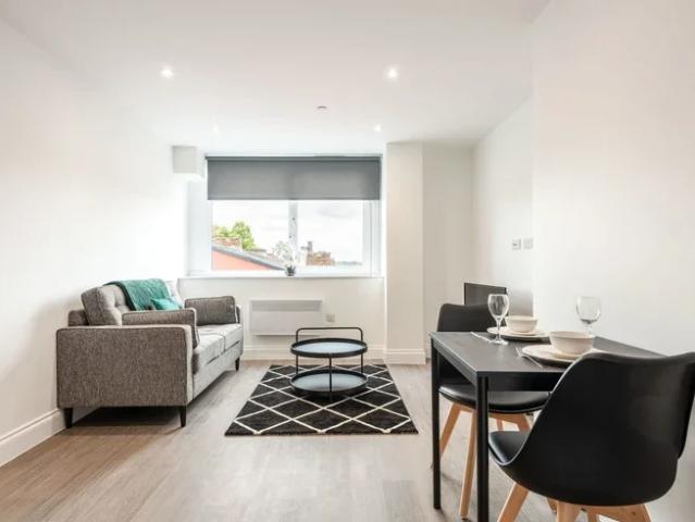Flat for rent in Belle Isle, West Yorkshire