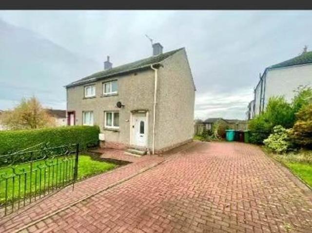 Flat for rent in Brownsburn, Chapelhall