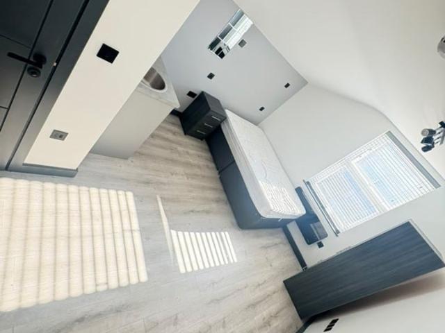 Flat for rent in London Borough of Wandsworth, Greater London