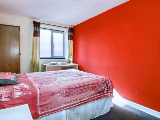 Flat for rent in Greenbank, Mount Wise