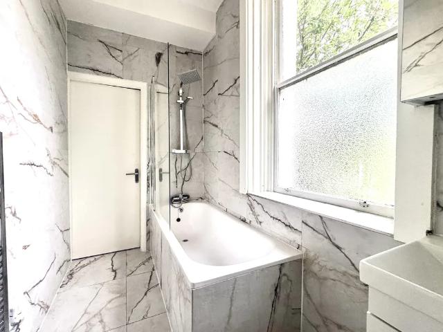 Flat for rent in West Norwood, Greater London