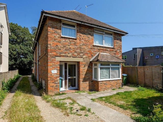 Flat for rent in Clapham, West Sussex