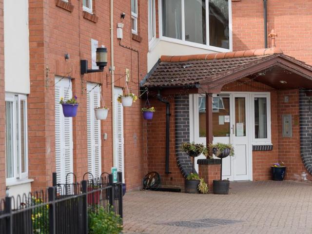 Flat for rent in Canley, West Midlands
