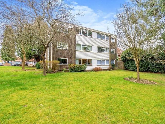 Flat for rent in Glen Eyre, City Of Southampton
