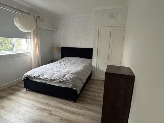 Flat for rent in Auldhouse, Scotland