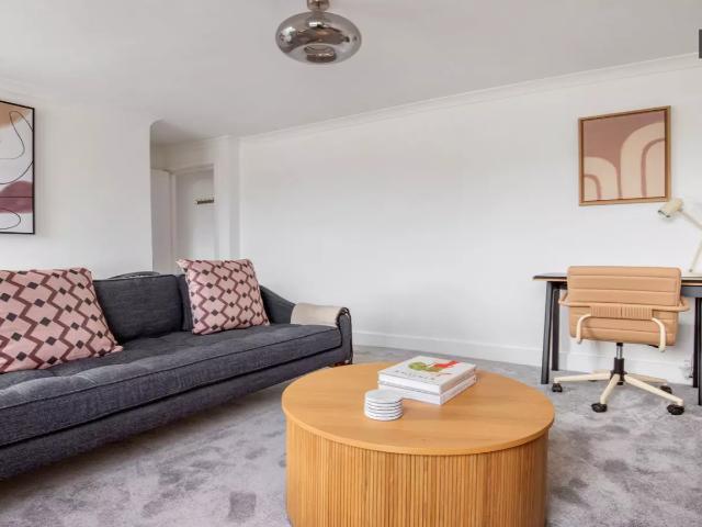 Flat for rent in Pimlico
