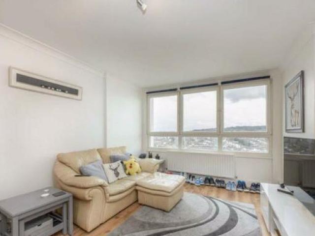 Flat for rent in Glyndon, Plumstead