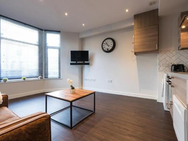 Flat for rent in Maindy, Cardiff