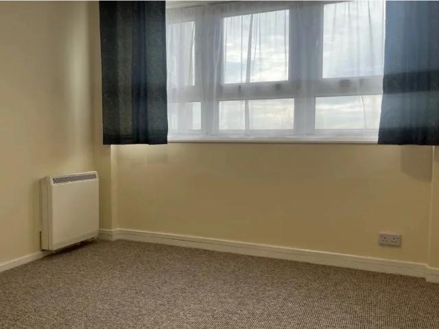Flat for rent in Chadwell St Mary, Essex