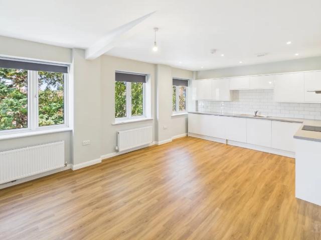 Flat for rent in Yeovil, Somerset