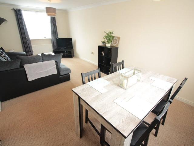 Flat for rent in Pye Corner, Newport