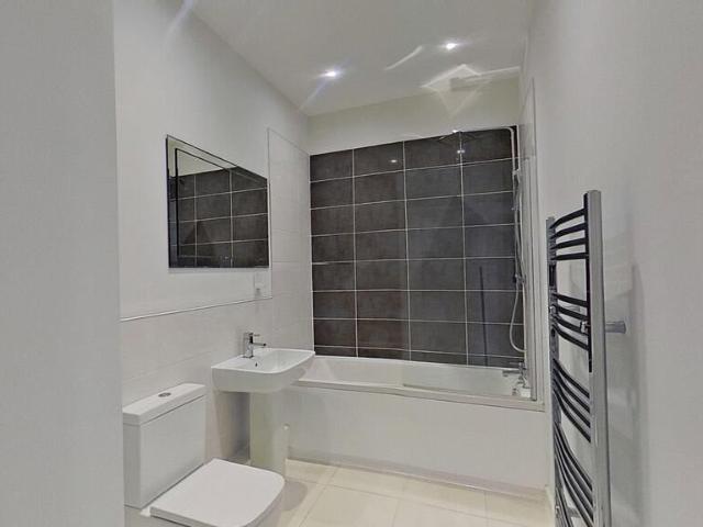 Flat for rent in Hunslet, West Yorkshire