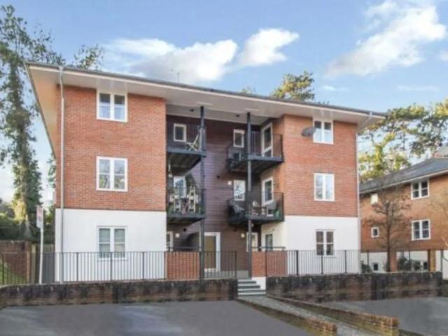 Flat for rent in St Cross, Hampshire
