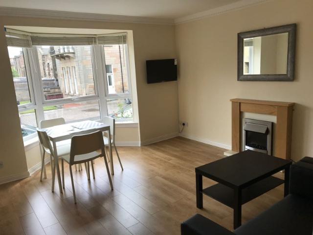 Flat for rent in Mayfield, Newington