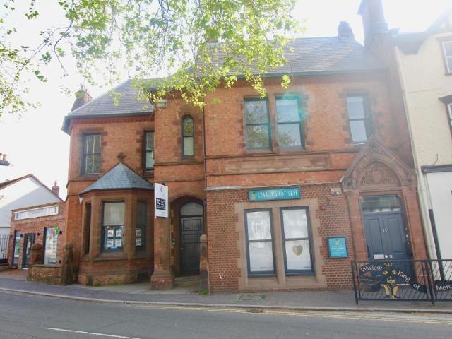 Flat for rent in Stone, Baswich