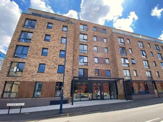 Flat for rent in Park Central, Birmingham