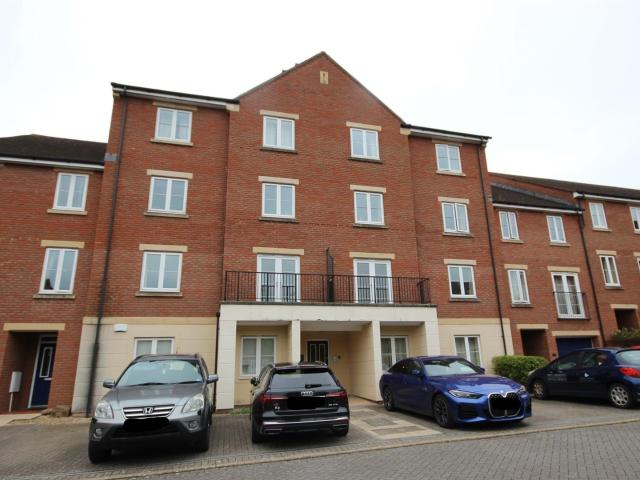 Flat for rent in St Leonards, Watergate