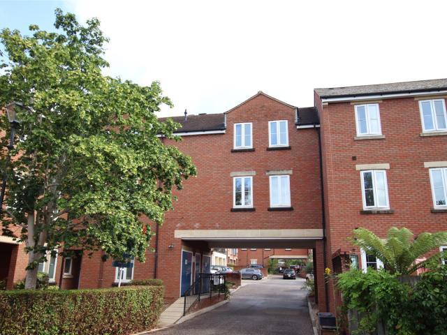 Flat for rent in St Leonards, Watergate