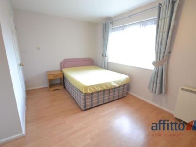 Flat for rent in Heath Park, Park Village