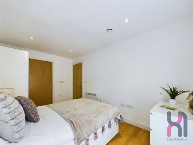 Flat for rent in Georgia, Greater Manchester